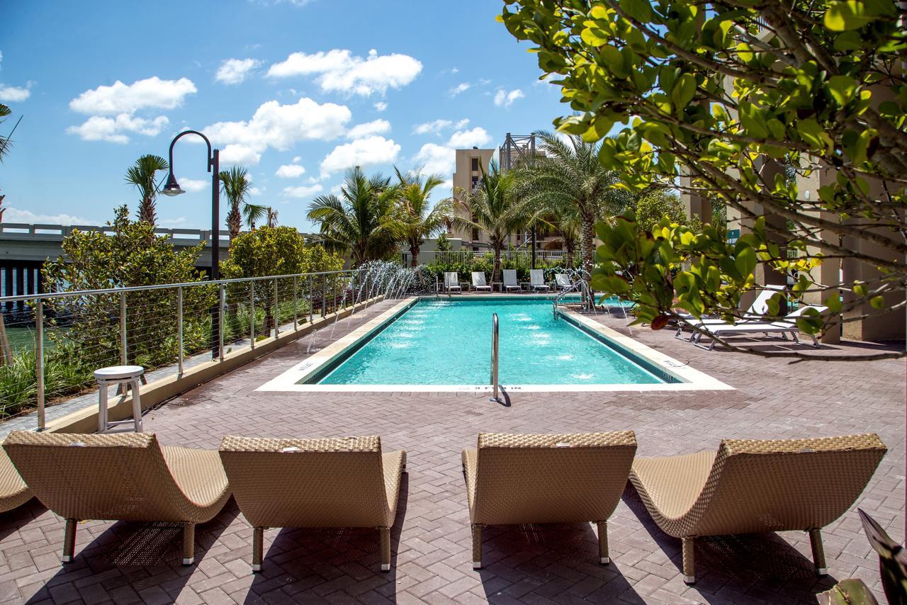 Shorecrest Miami Bay Luxury Apartments Exterior photo